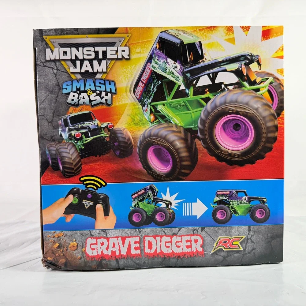 Monster Jam Smash & Bash Grave Digger Remote Control Truck 1:15 Scale New